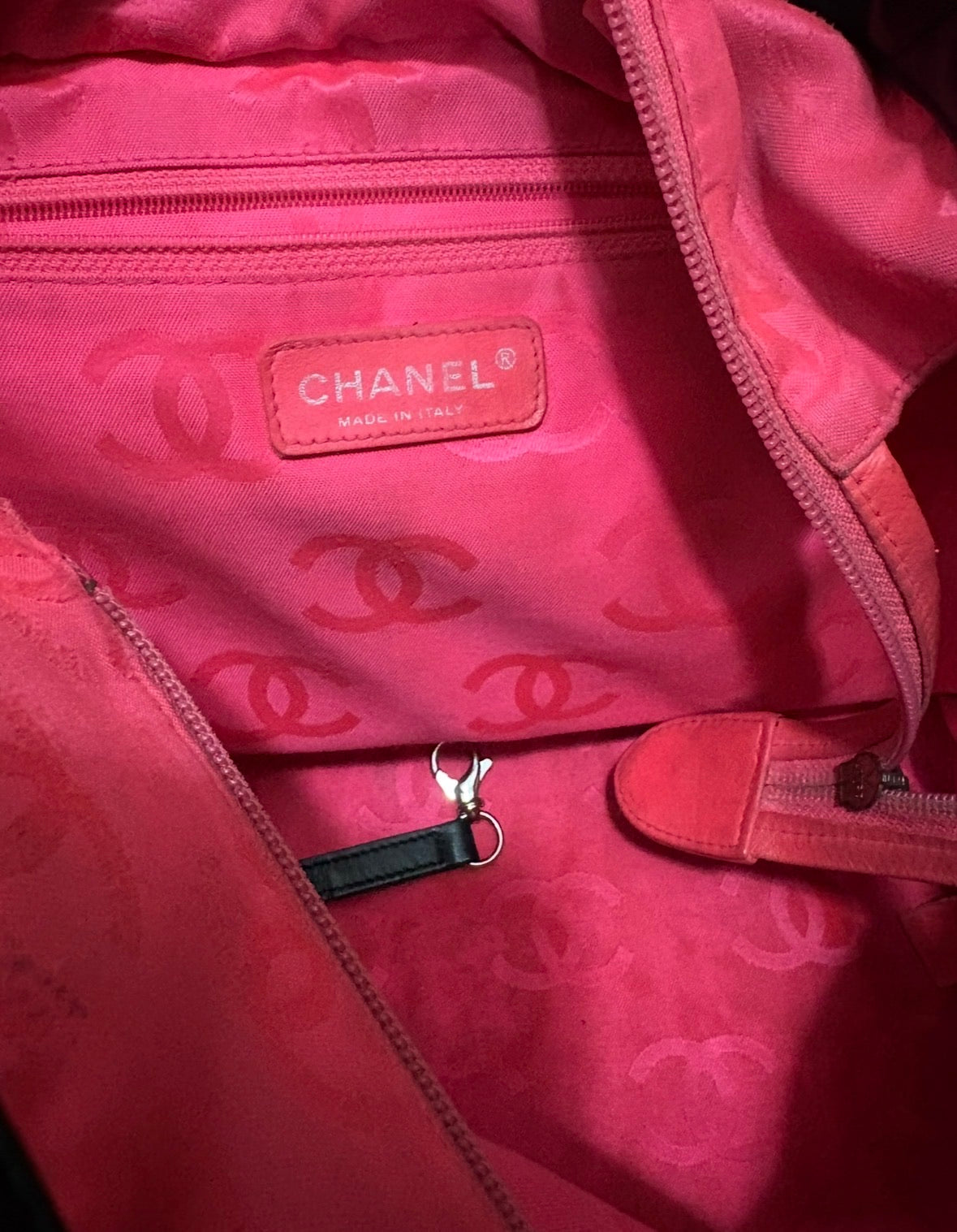 CHANEL Cambon Tote Black Hot Pink product photograph 14 - VaultedVIP