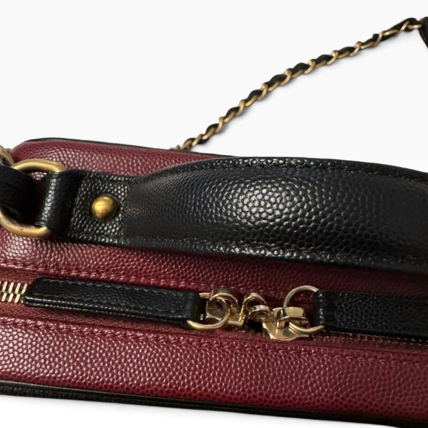 CHANEL CC Filigree Medium Vanity Case Burgundy Caviar 2019