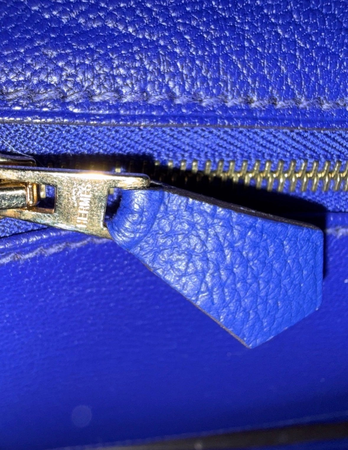 Hermès Birkin 30 Handbag Bleu Electrique Togo Leather Gold Hardware product photograph 7 - VaultedVIP