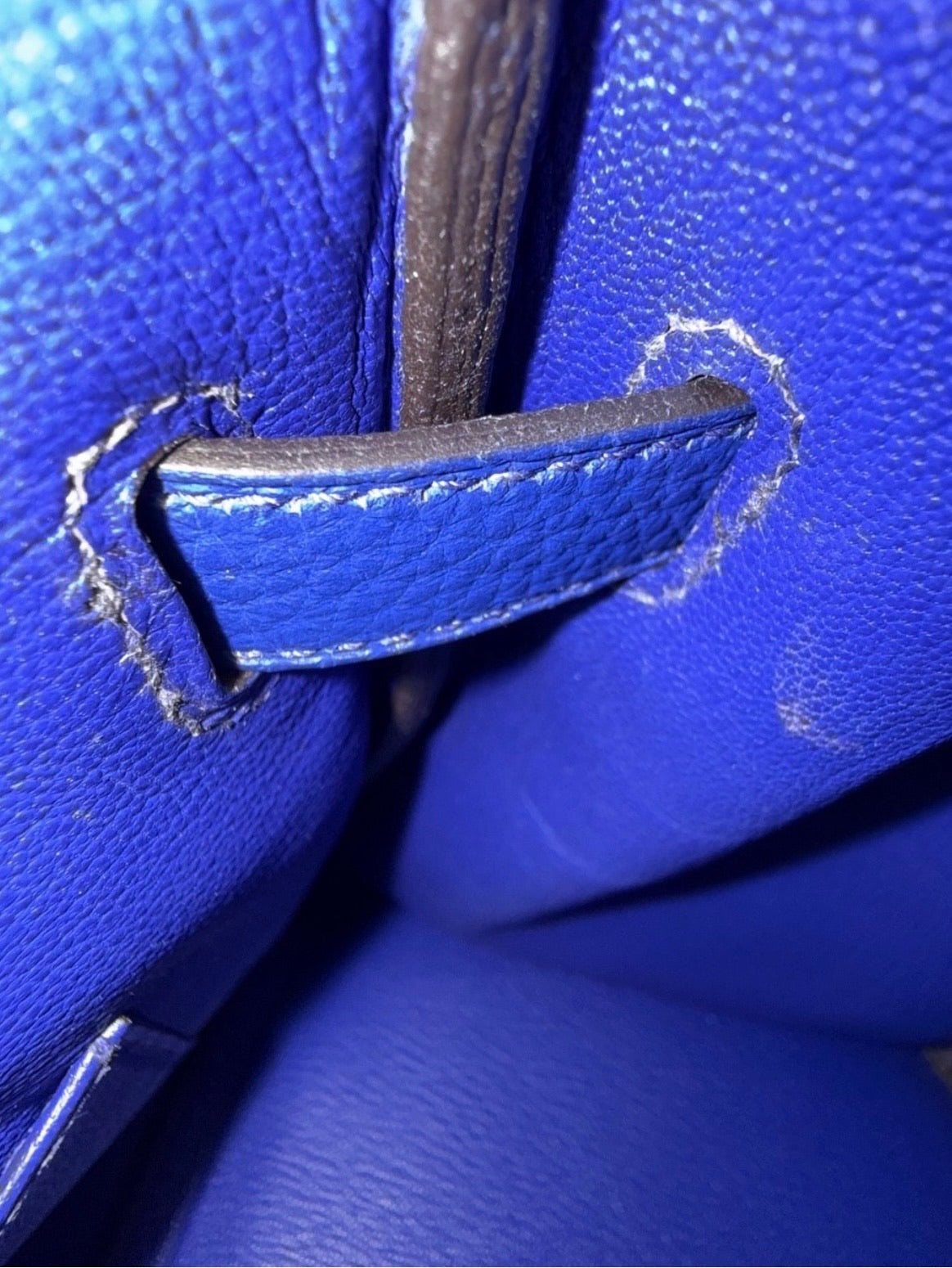 Hermès Birkin 30 Handbag Bleu Electrique Togo Leather Gold Hardware product photograph 8 - VaultedVIP