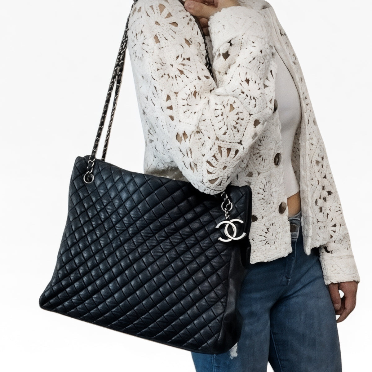 CHANEL Bubble Tote Black Lambskin Silver 17 Series product photograph 4 - VaultedVIP