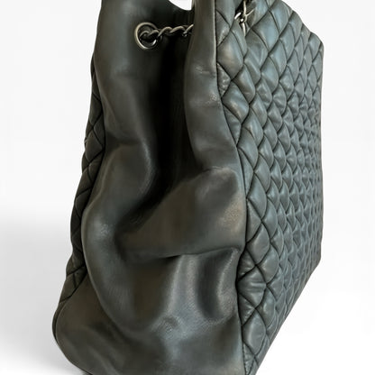 CHANEL Bubble Tote Black Lambskin Silver 17 Series product photograph 5 - VaultedVIP