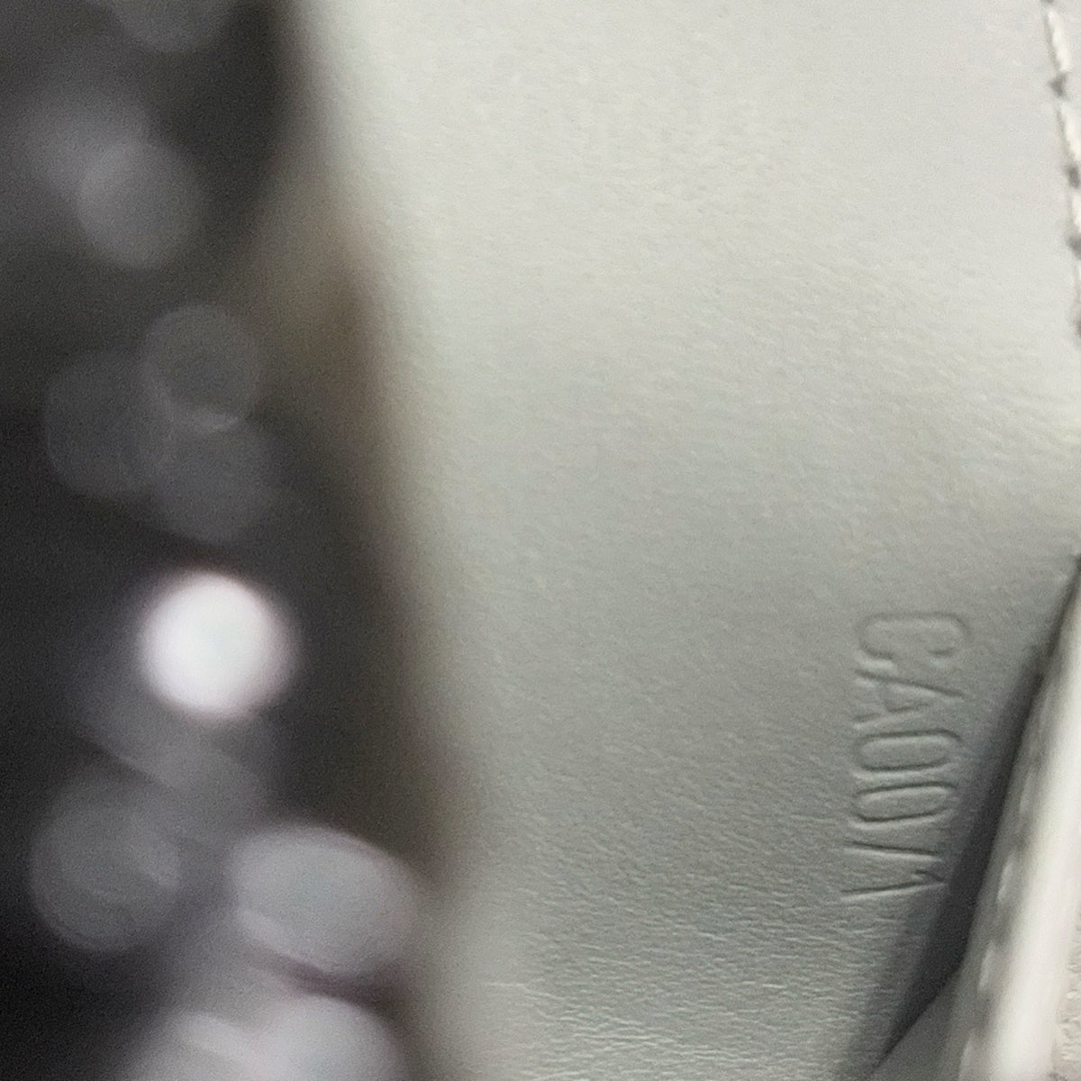 Louis Vuitton Agenda PM Silver Monogram Vernis product photograph 12 - VaultedVIP
