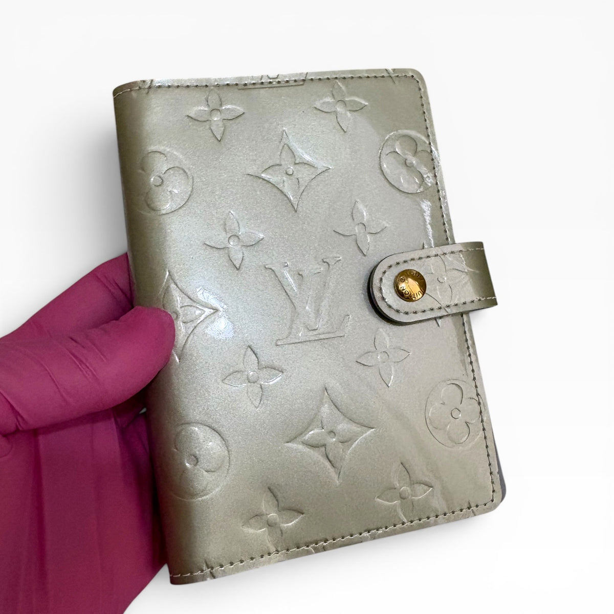 Louis Vuitton Agenda PM Silver Monogram Vernis product photograph 13 - VaultedVIP