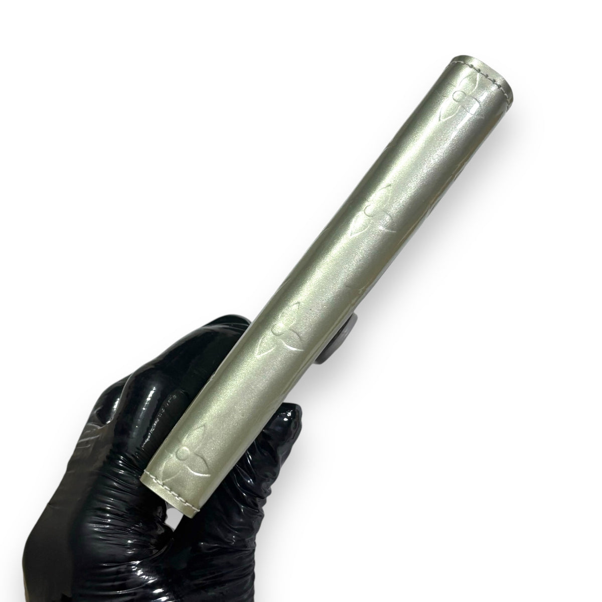 Louis Vuitton Agenda PM Silver Monogram Vernis product photograph 7 - VaultedVIP