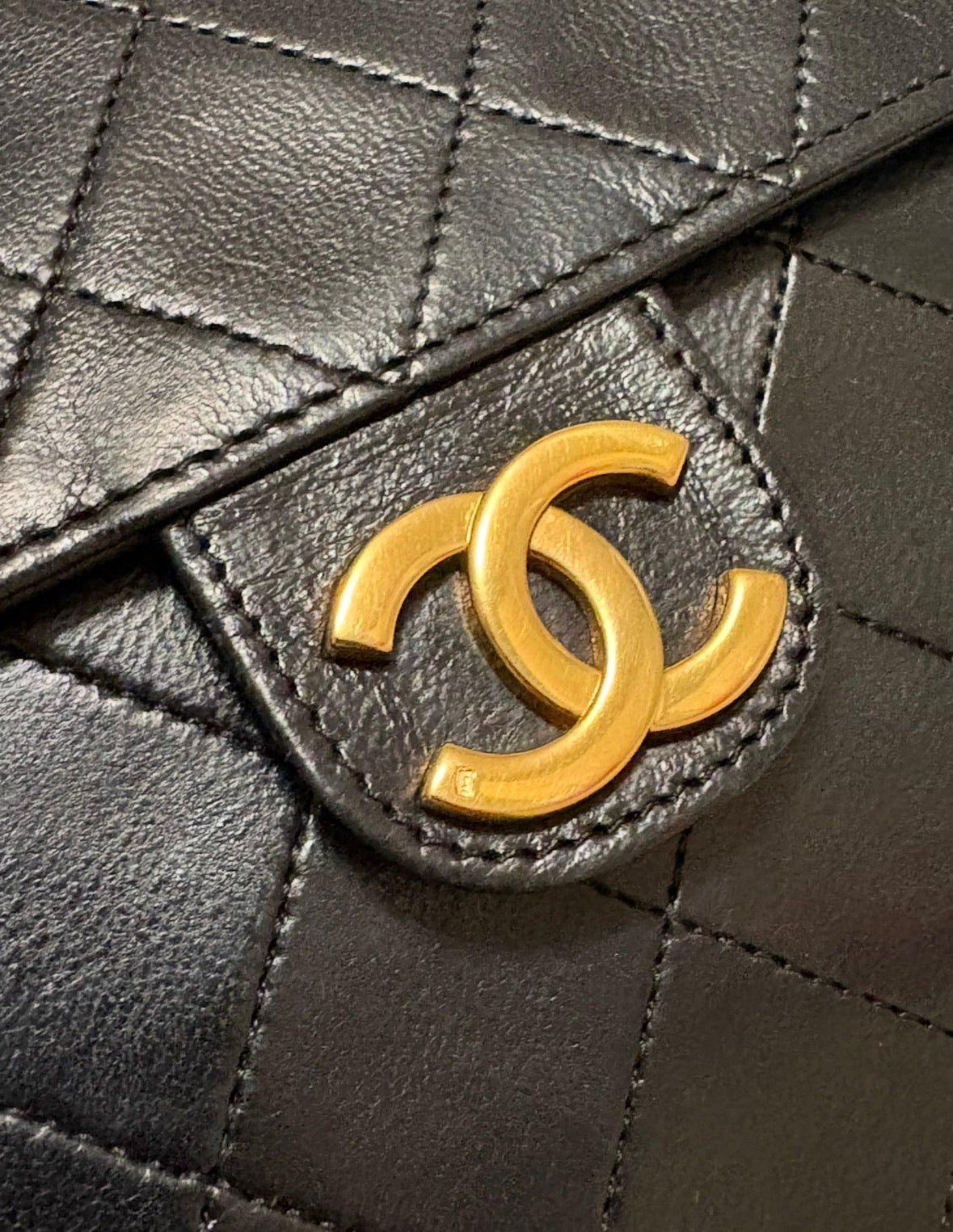 CHANEL Vintage 1980s Black Lambskin Single Flap product photograph 3 - VaultedVIP