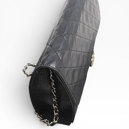 CHANEL Vintage 1980s Black Lambskin Single Flap product photograph 9 - VaultedVIP