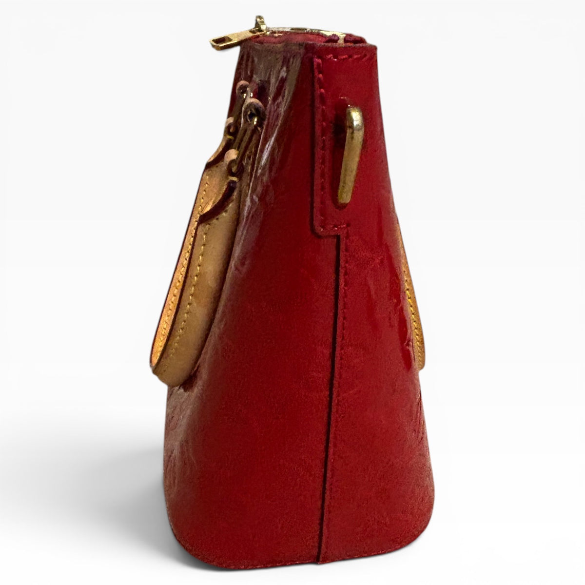 Louis Vuitton Montebello MM product photograph 10 - VaultedVIP