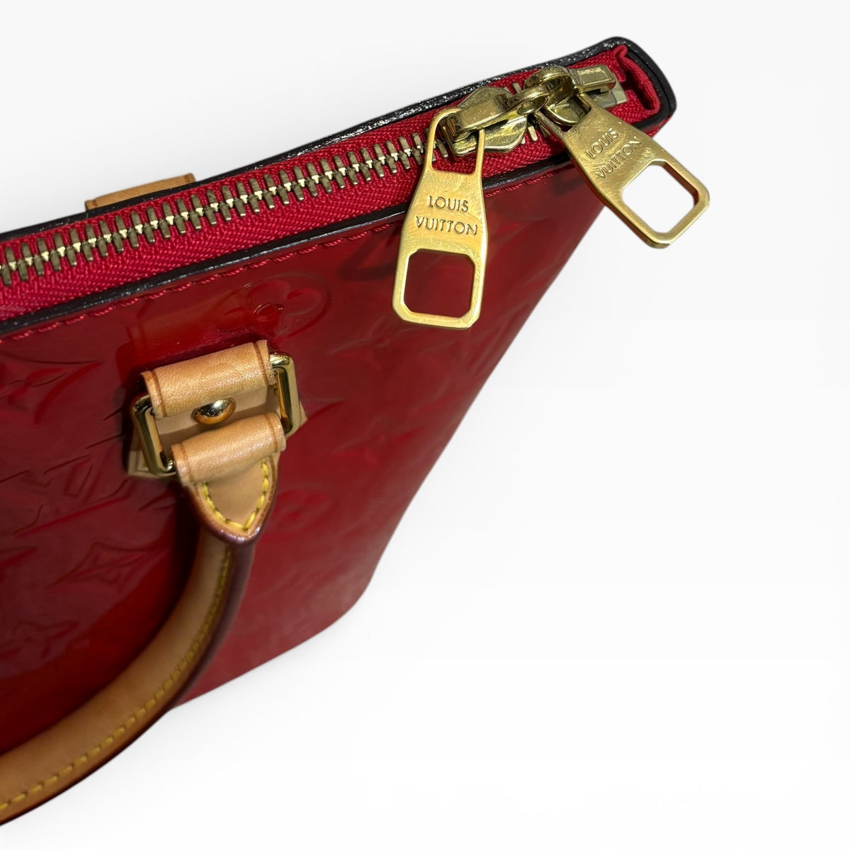 Louis Vuitton Montebello MM product photograph 11 - VaultedVIP