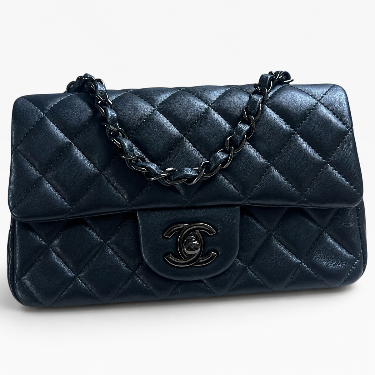 CHANEL Classic Double Flap Black Caviar Black Hardware product photograph 5 - VaultedVIP