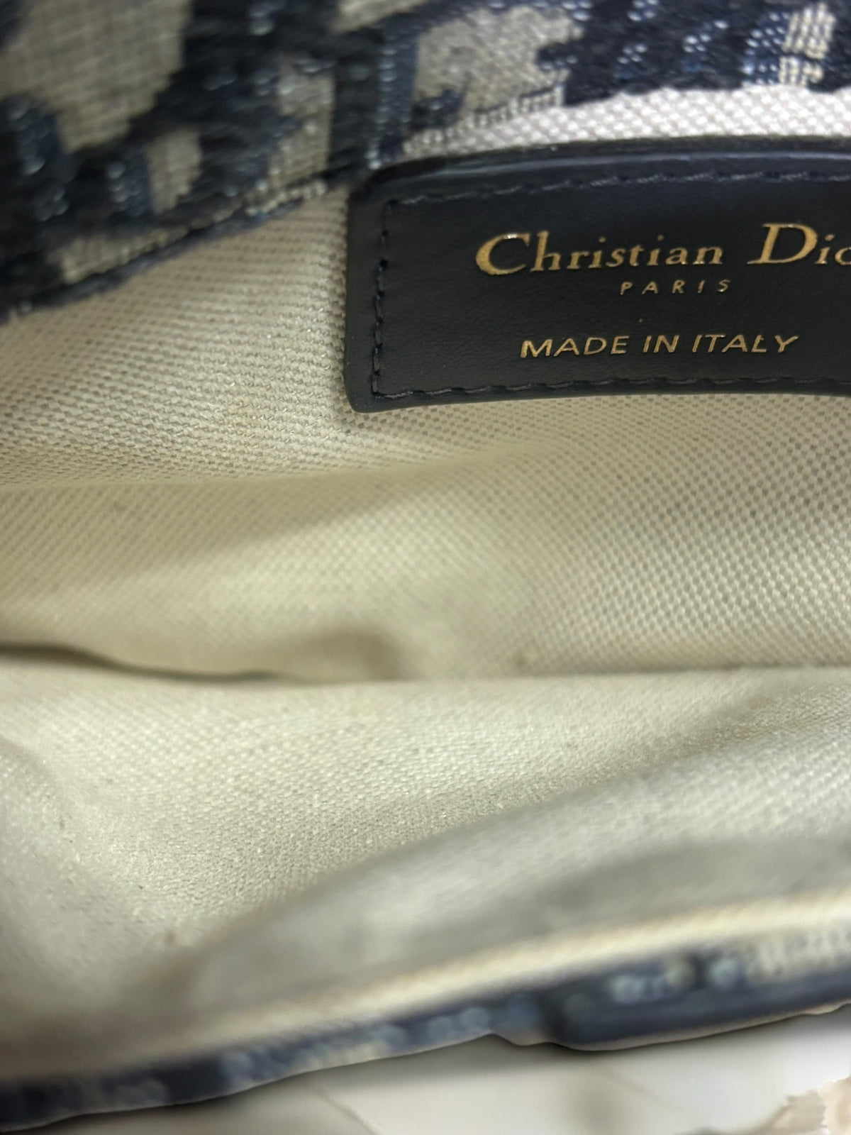 Christian Dior Mini Saddle Belt Bag Navy Oblique product photograph 9 - VaultedVIP