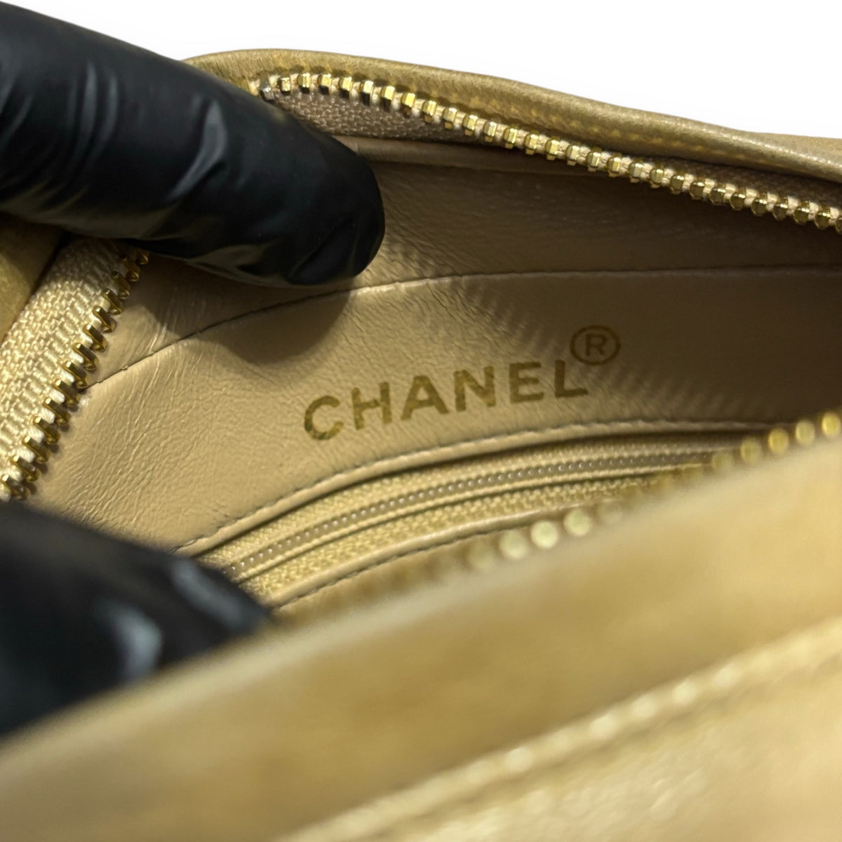 CHANEL Vintage Bijoux Tassel Metallic Gold Shoulder Bag product photograph 13 - VaultedVIP