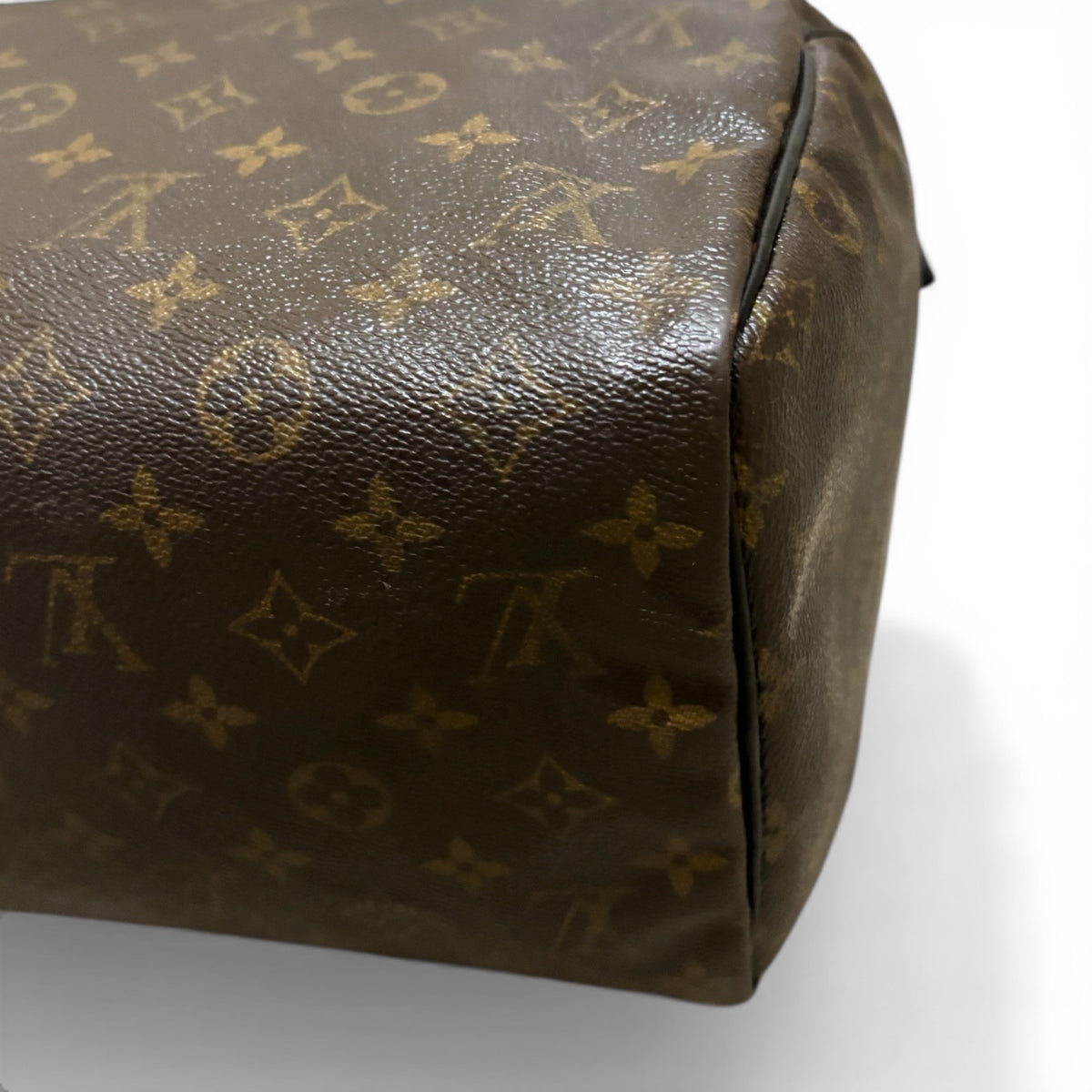 Louis Vuitton Vintage Speedy 30 Monogram Black Refinished Trim 1997 product photograph 10 - VaultedVIP
