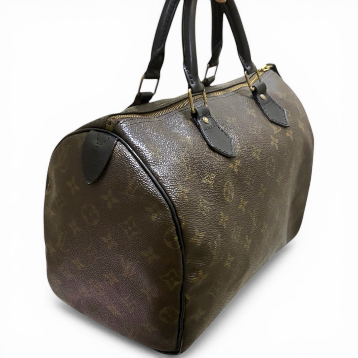 Louis Vuitton Vintage Speedy 30 Monogram Black Refinished Trim 1997 product photograph 3 - VaultedVIP