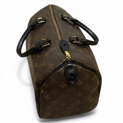 Louis Vuitton Vintage Speedy 30 Monogram Black Refinished Trim 1997 product photograph 4 - VaultedVIP