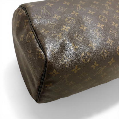 Louis Vuitton Vintage Speedy 30 Monogram Black Refinished Trim 1997 product photograph 9 - VaultedVIP