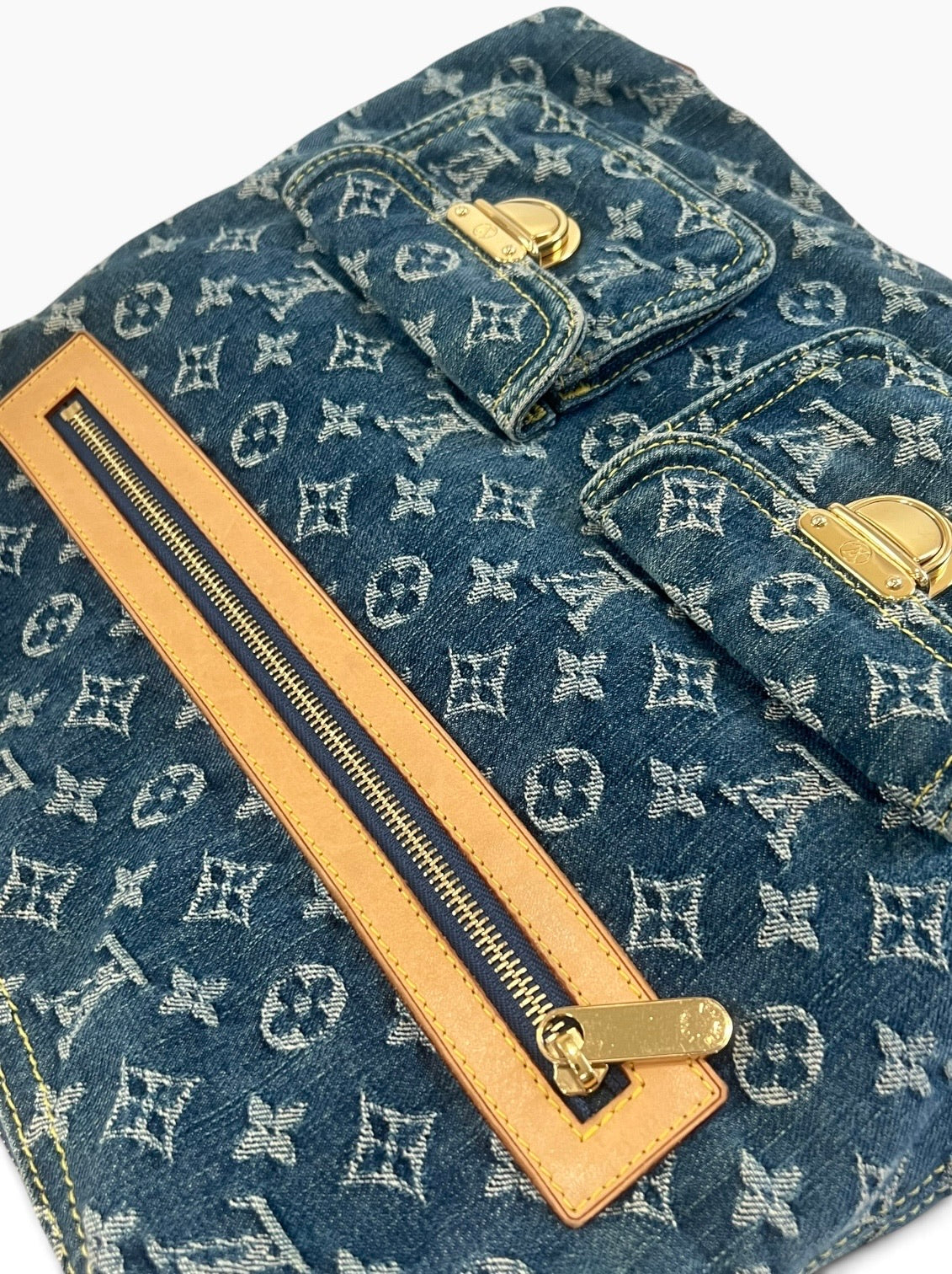Louis Vuitton Vintage Monogram Denim Baggy GM Blue M95048 product photograph 6 - VaultedVIP