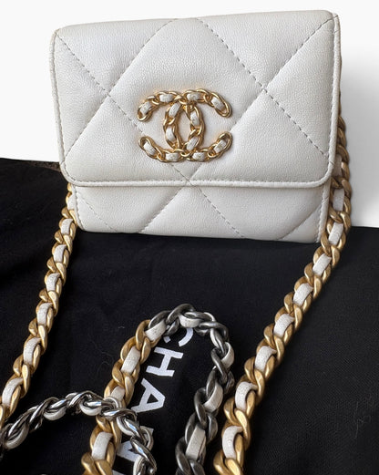 CHANEL 19 White O-Coin Purse Chain Crossbody product photograph 3 - VaultedVIP