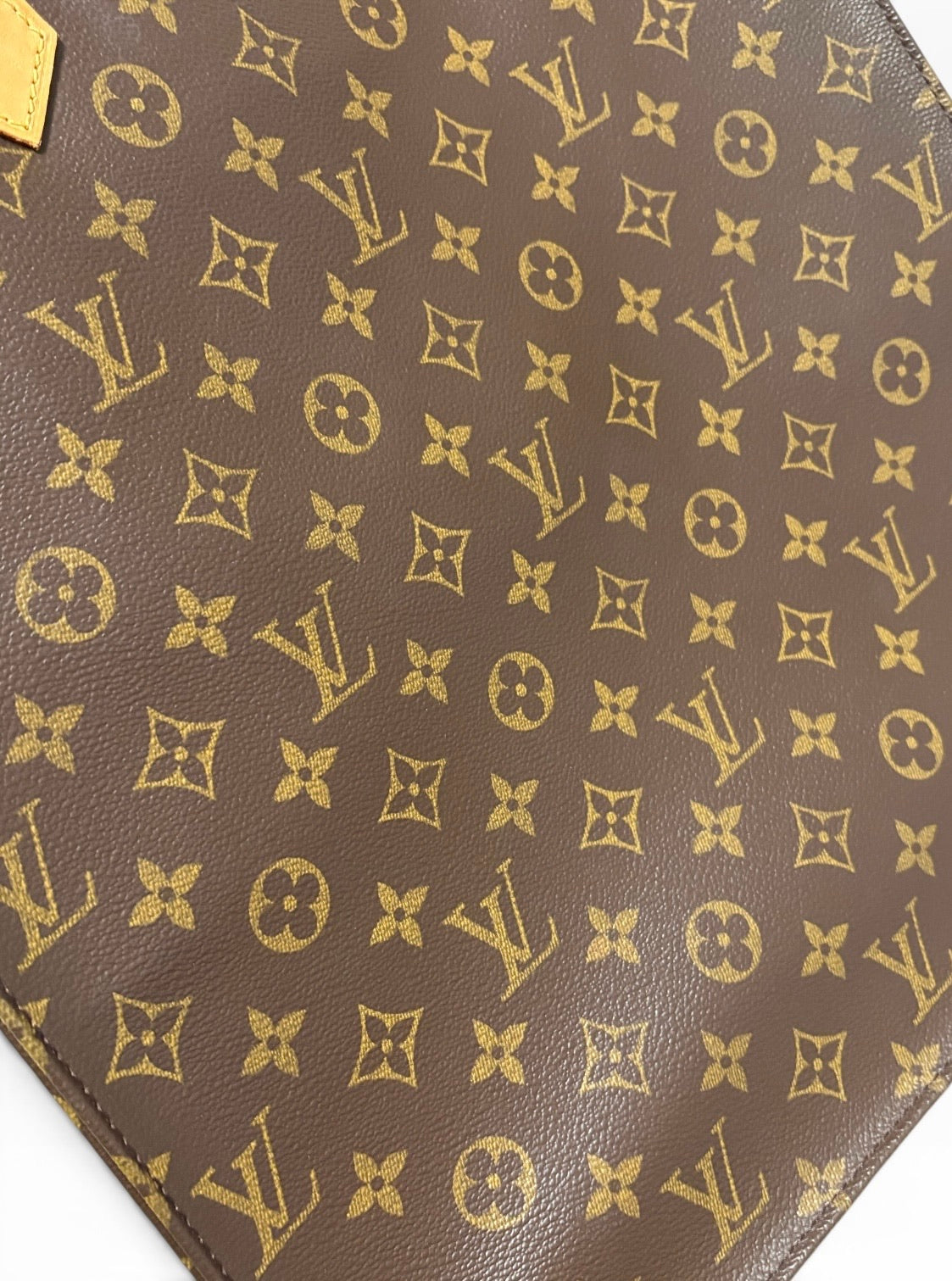 Louis Vuitton Vintage Monogram Sac Plat Tote product photograph 8 - VaultedVIP