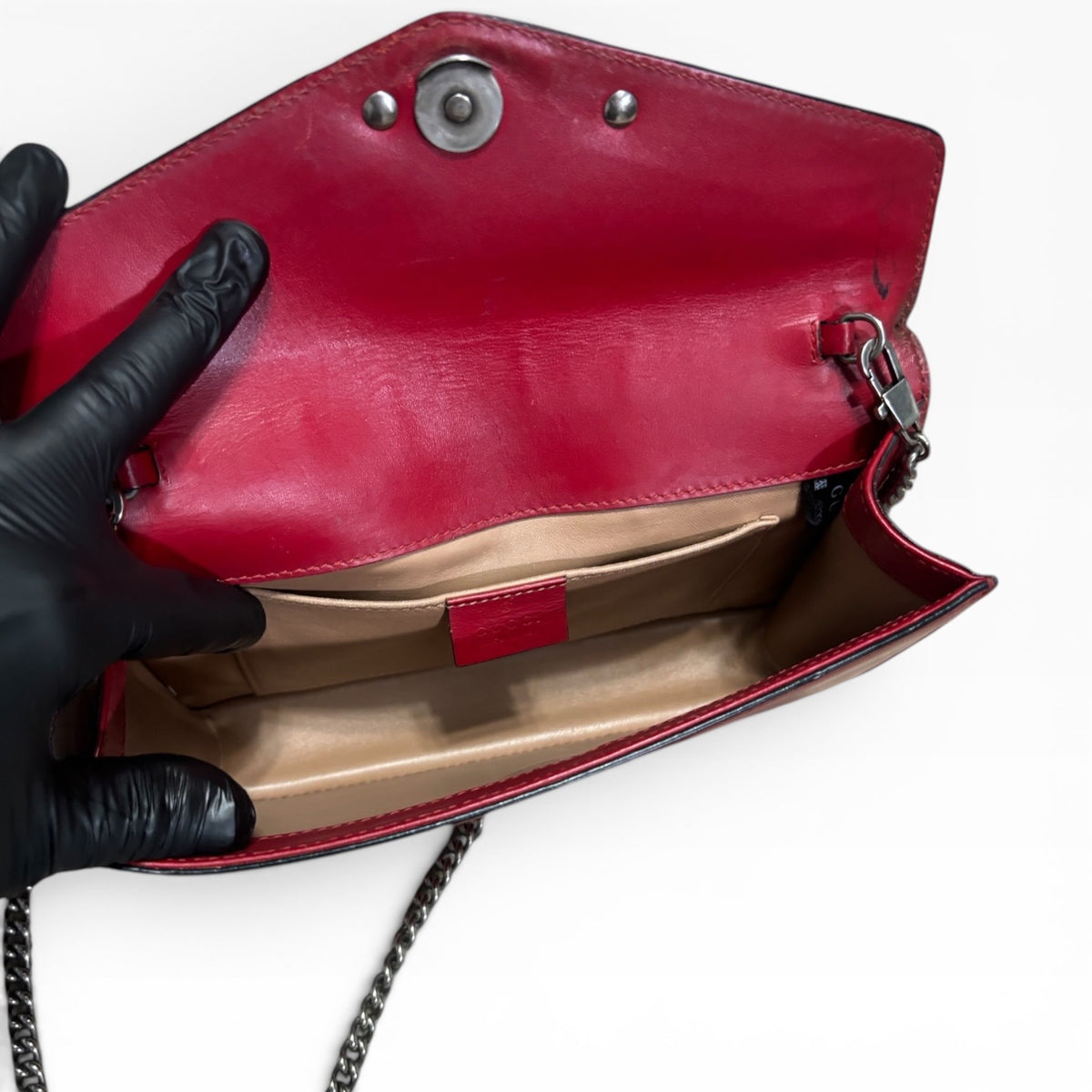 Gucci Lilith Red Leather Snake Head Shoulder Bag product photograph 9 - VaultedVIP