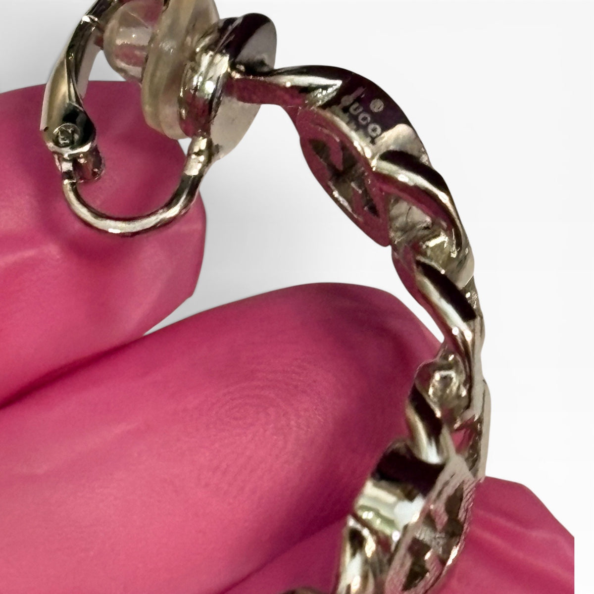 Gucci Interlocking G Gourmette Hoop Earrings Palladium product photograph 7 - VaultedVIP