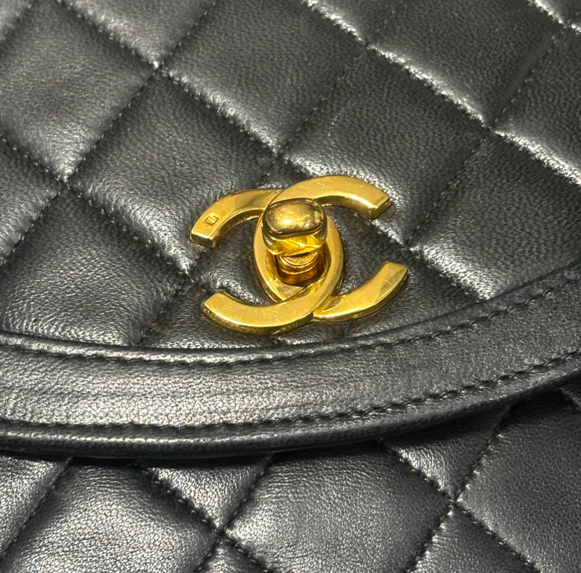 CHANEL Vintage 0 Series Classic Flap Black Lambskin 24K Gold product photograph 13 - VaultedVIP