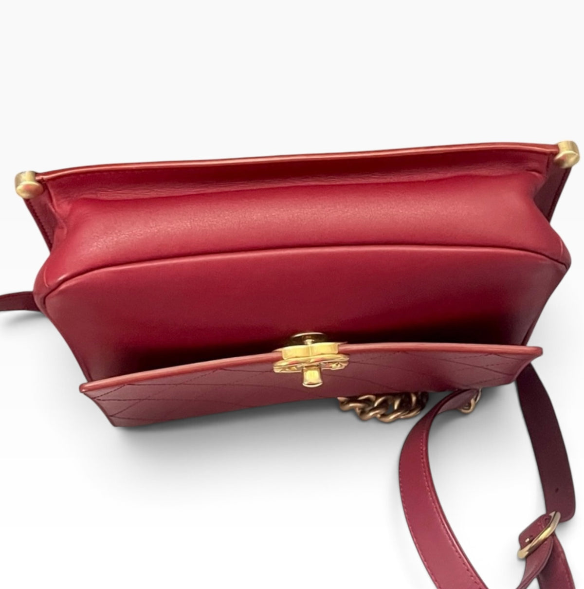 Chanel Trendy CC Medium Flap Bag Burgundy product photograph 4 - VaultedVIP