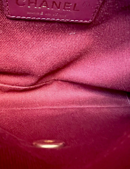 Chanel Trendy CC Medium Flap Bag Burgundy product photograph 8 - VaultedVIP