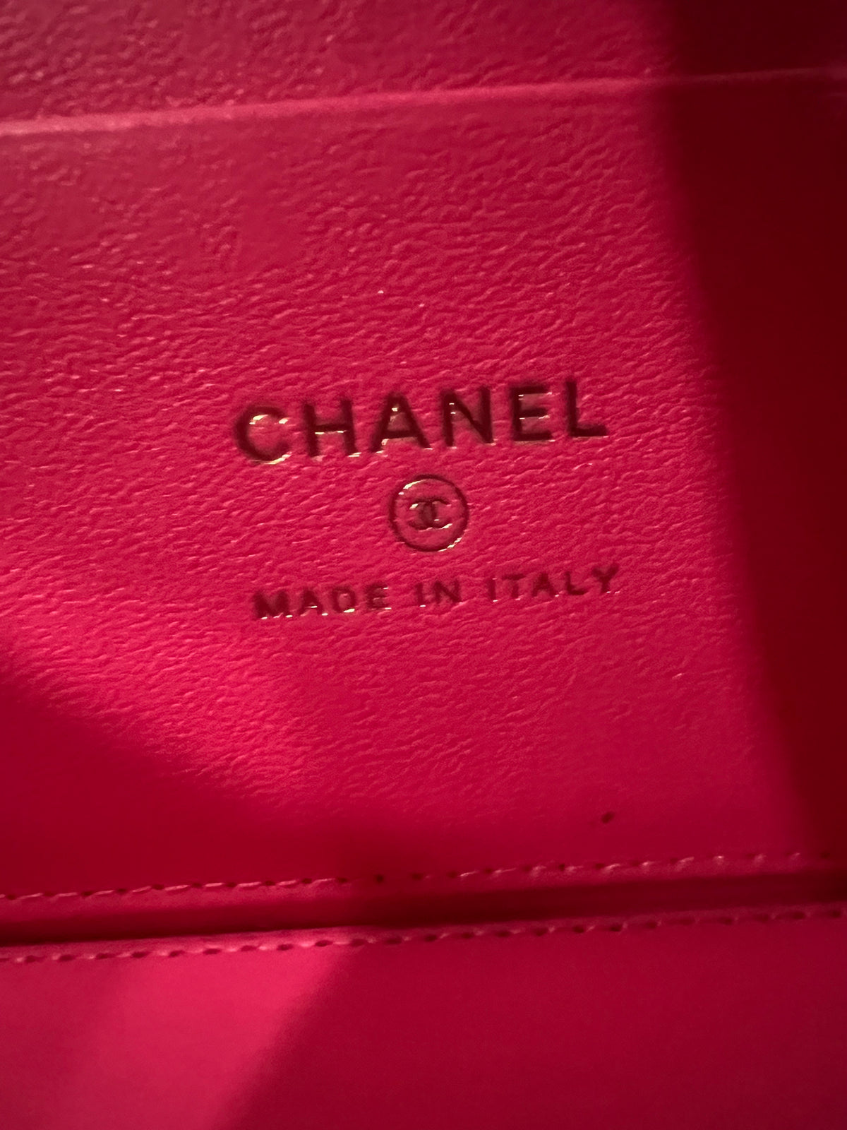 CHANEL Coco Hearts Small Vanity Pink Lambskin product photograph 10 - VaultedVIP