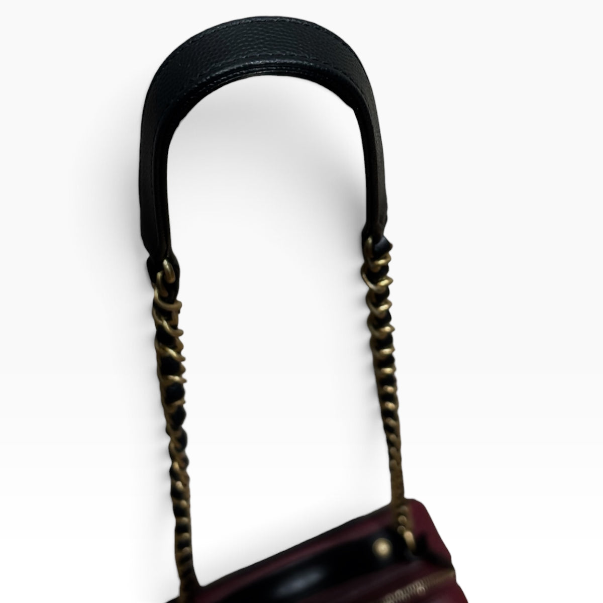 CHANEL CC Filigree Medium Vanity Case Burgundy Caviar 2019 product photograph 11 - VaultedVIP