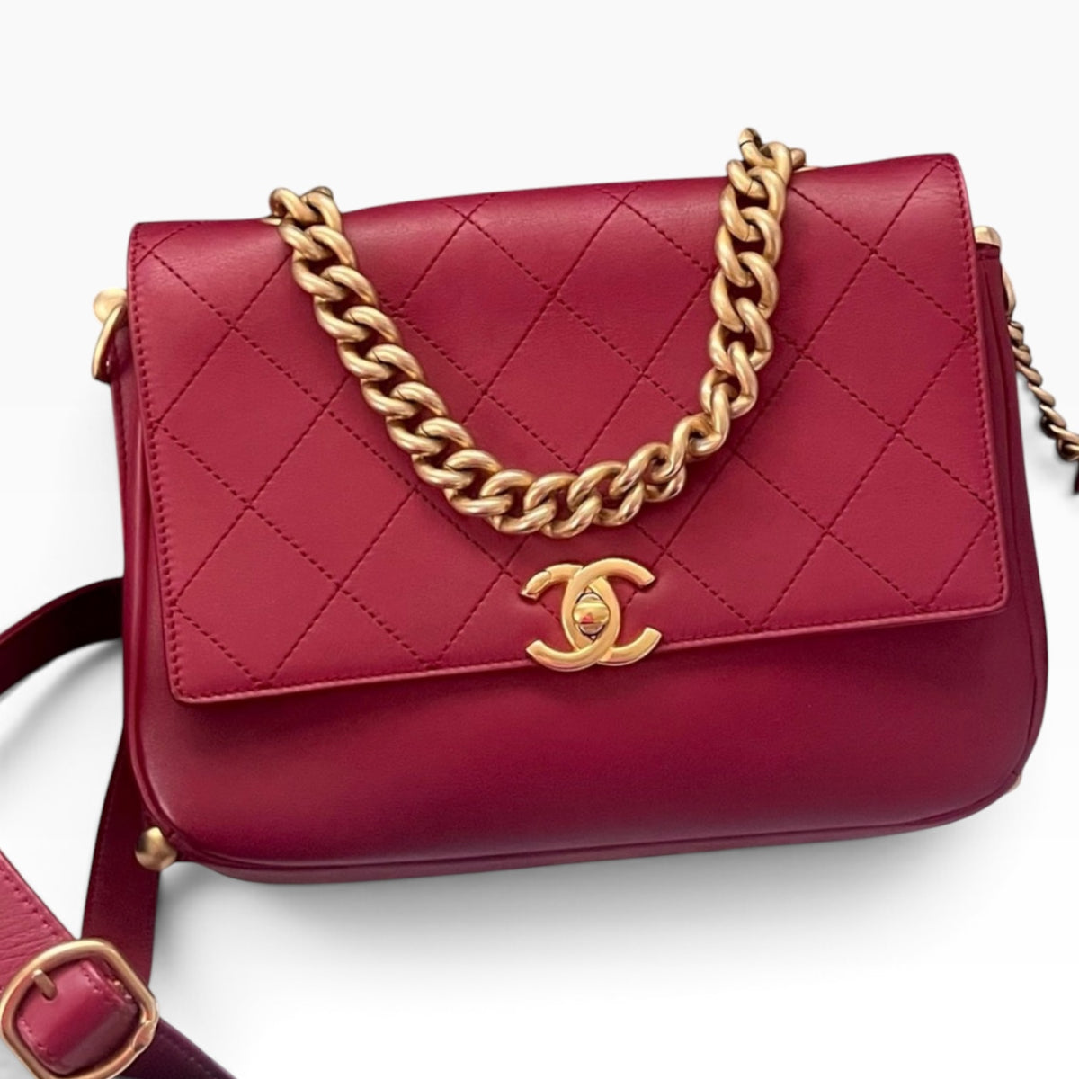 Chanel Trendy CC Medium Flap Bag Burgundy product photograph 1 - VaultedVIP