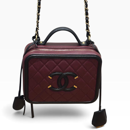 CHANEL CC Filigree Medium Vanity Case Burgundy Caviar 2019 product photograph 6 - VaultedVIP
