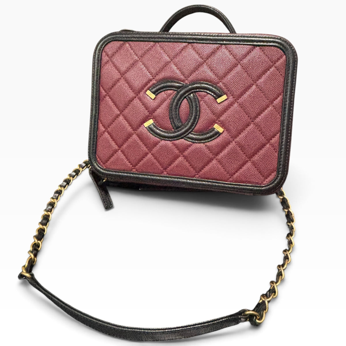 CHANEL CC Filigree Medium Vanity Case Burgundy Caviar 2019 product photograph 4 - VaultedVIP