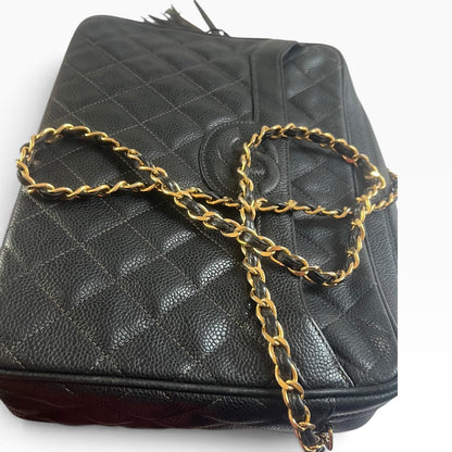 CHANEL Vintage Caviar Briefcase Tote Black Gold Hardware - photograph 4