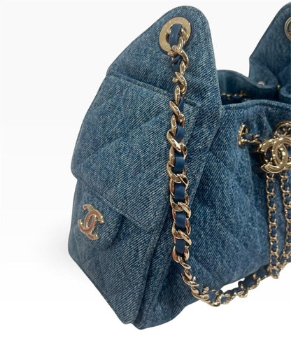 CHANEL 25 Blue Washed Denim Hobo Gold-Tone Hardware - photograph 3