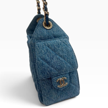 CHANEL 25 Blue Washed Denim Hobo Gold-Tone Hardware - photograph 6