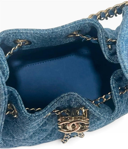 CHANEL 25 Blue Washed Denim Hobo Gold-Tone Hardware - photograph 9