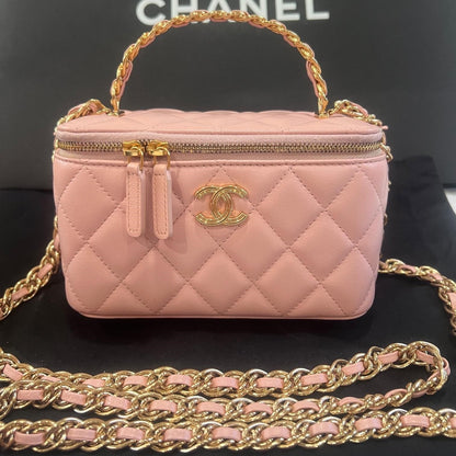 CHANEL Quilted Pink Lambskin Chain Top Handle Vanity Case - photograph 2