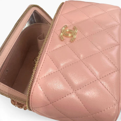 CHANEL Quilted Pink Lambskin Chain Top Handle Vanity Case - photograph 8