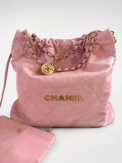 CHANEL 22 Medium Pink Shiny Calfskin Gold product photograph 2 - VaultedVIP