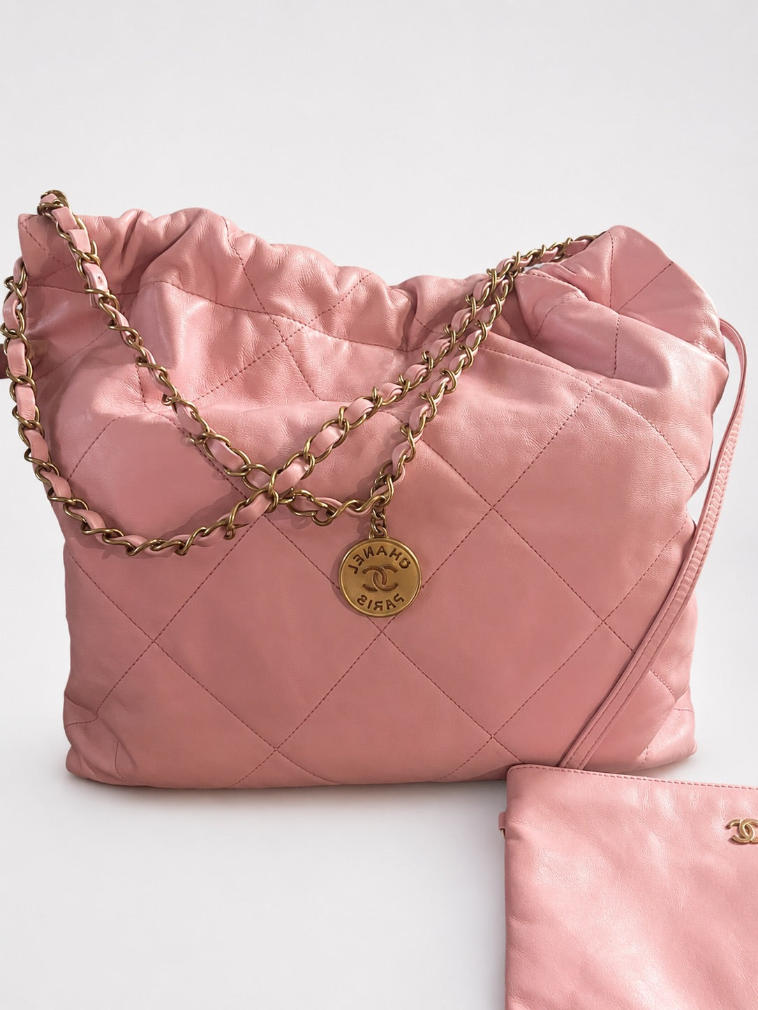 CHANEL 22 Medium Pink Shiny Calfskin Gold product photograph 6 - VaultedVIP